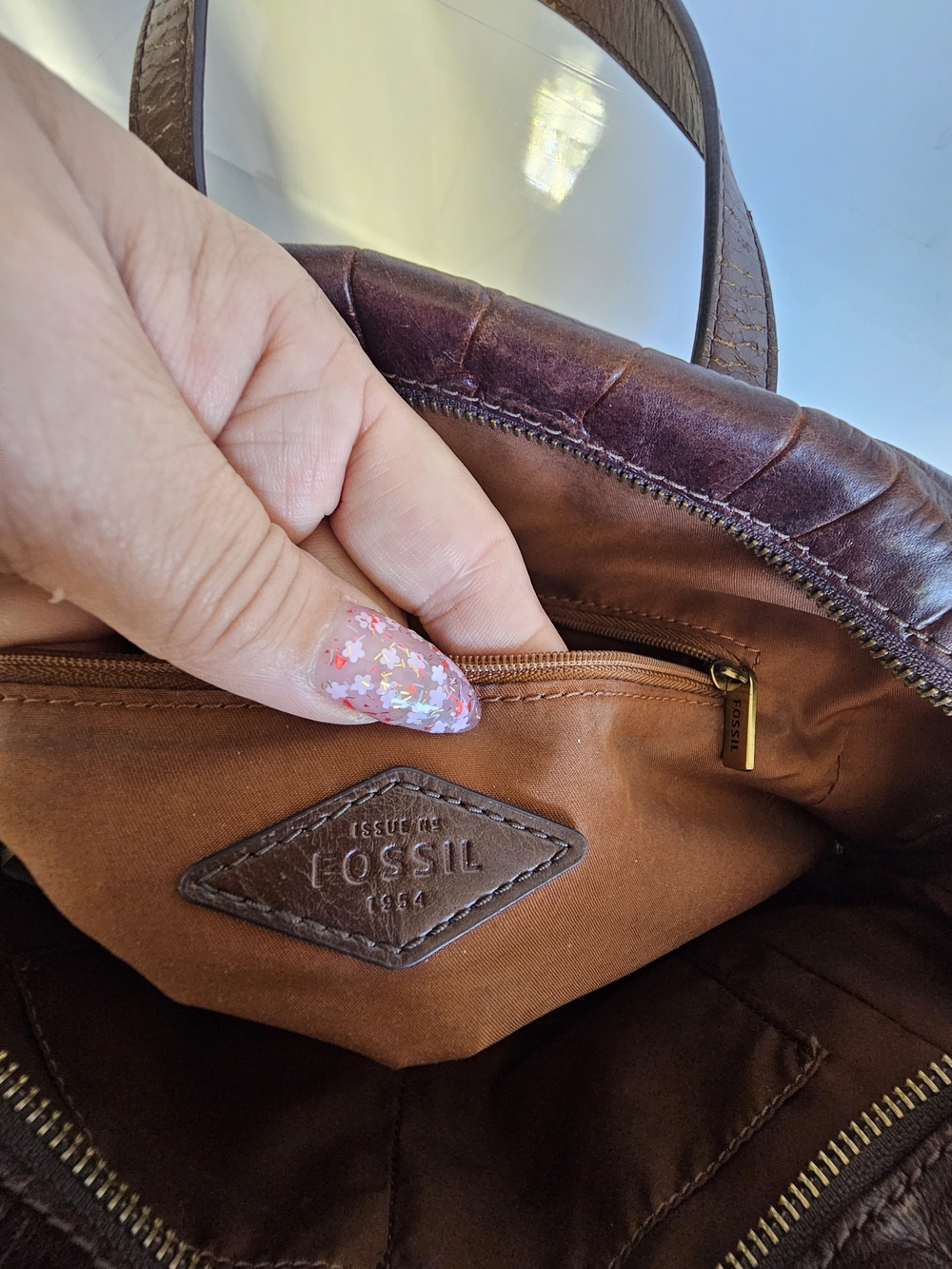 Fossil Sydney  Dark Brown Croc-Embossed Leather Satchel - Picture 5 of 12